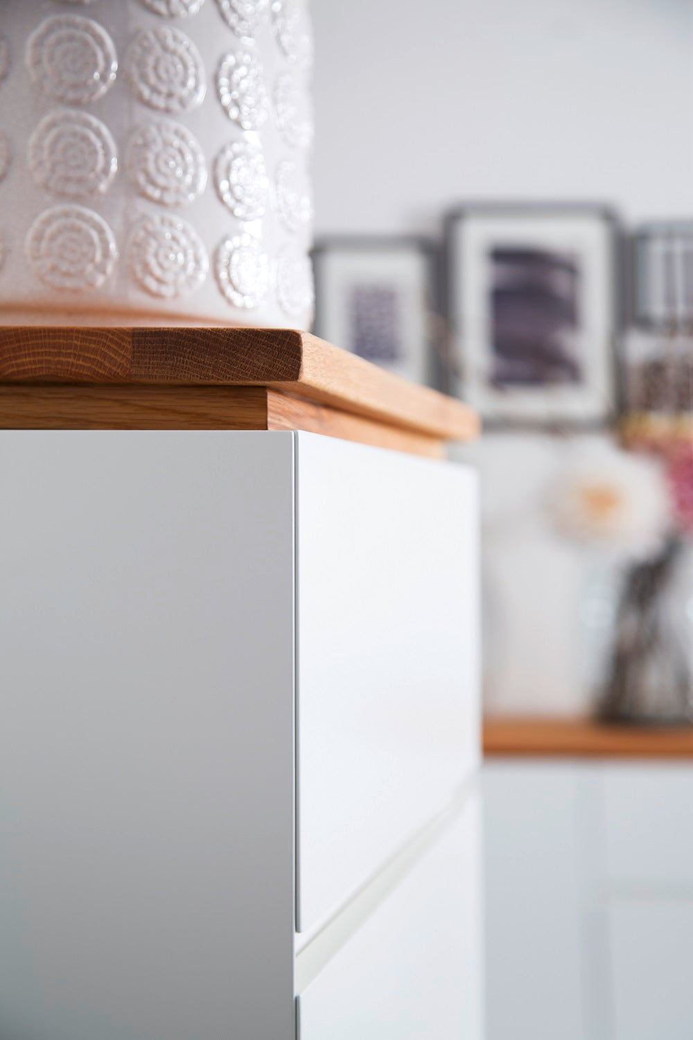 Hochkommode Schrank Asteiche-massiv matt lackiert geölt weiß holz 51 cm Chiara
